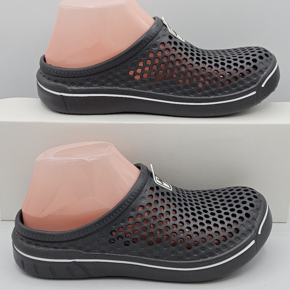 Amoji garden shoes size 240 us size 7 / men 6